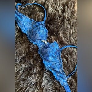 Victorias Secret unlined semi bra. 34C